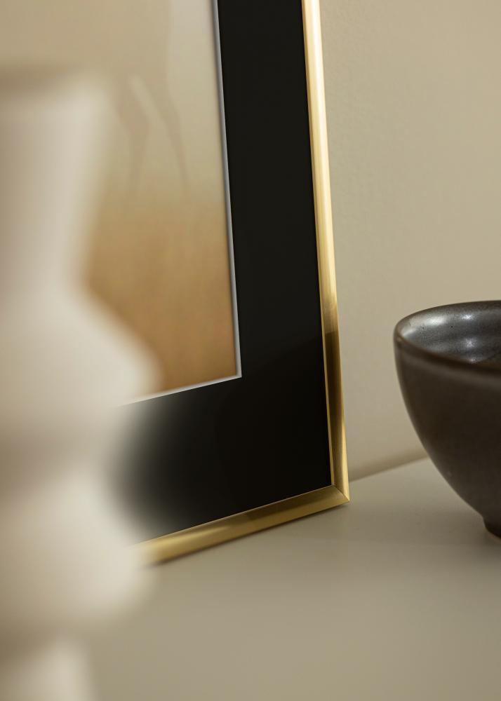 Cadre New Lifestyle Shiny Gold 20x30 cm - Passe-partout Noir 10x20 cm