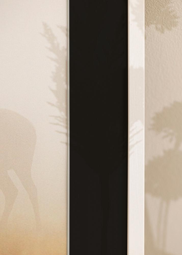 Cadre Edsbyn Blanc 30x40 cm - Passe-partout Noir 21x30 cm