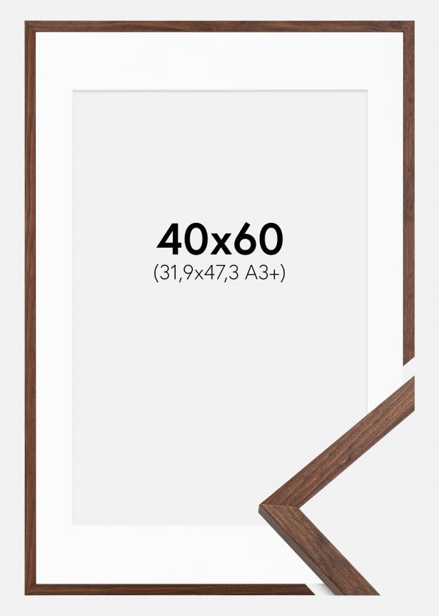 Cadre Galant Noyer 40x60 cm - Passe-partout Blanc 32,9x48,3 cm (A3+)