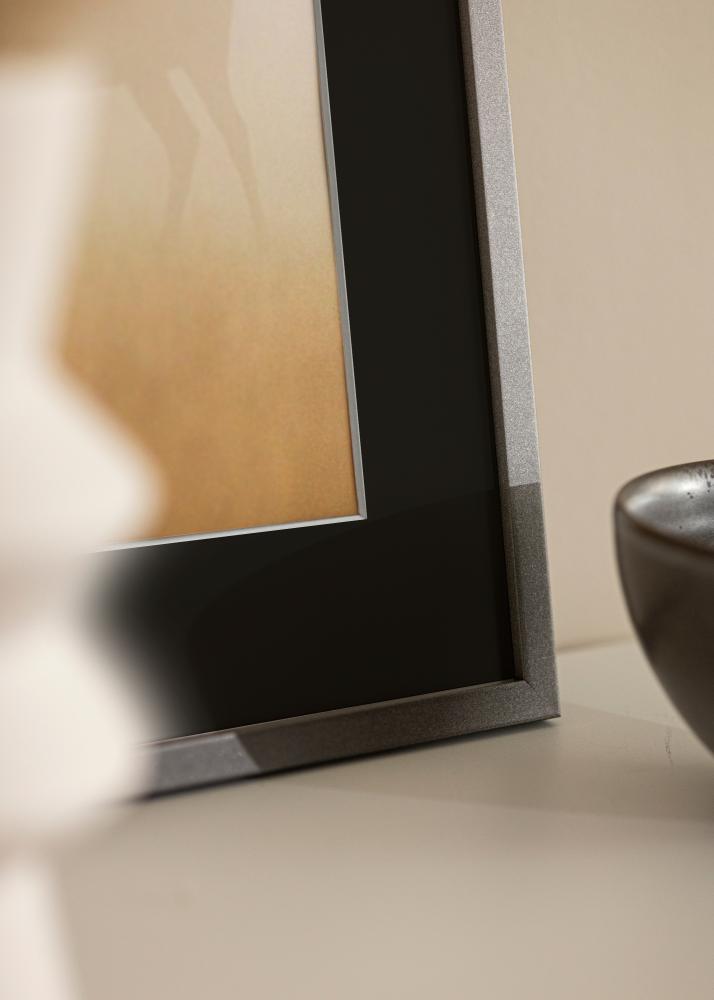 Cadre Edsbyn Graphite 20x30 cm - Passe-partout Noir 15x21 cm (A5)