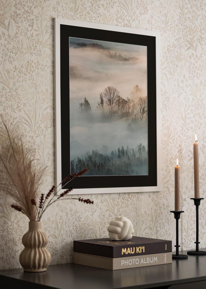 Cadre Trendline Blanc 35x45 cm - Passe-partout Noir 24x34 cm