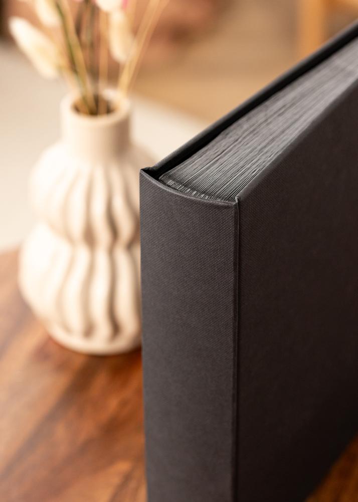 Wiro Album Noir - 30x30 cm (100 Pages noires / 50 feuilles)