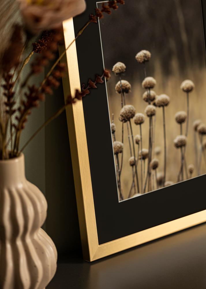 Cadre Selection Or 70x100 cm - Passe-partout Noir 62x85 cm
