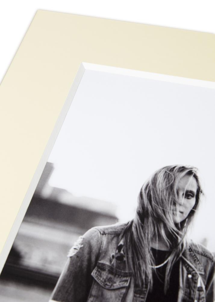 Passe-partout Creme 3 mm (noyau blanc) 21x30 cm (17x23)