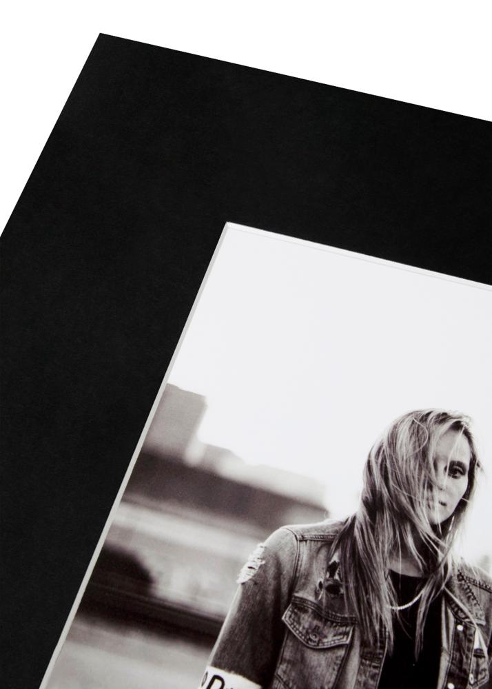 Passe-partout XL Noir (noyau blanc) 40x40 cm (19x19)