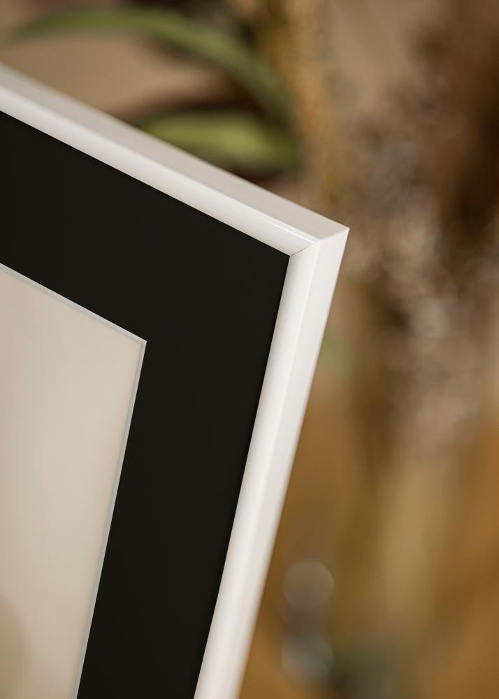 Cadre Victoria Blanc 13x18 cm - Passe-partout Noir 9x12 cm