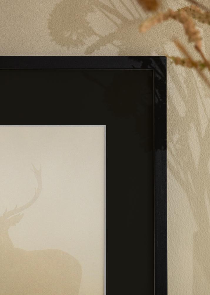 Cadre Edsbyn Noir 40x60 cm - Passe-partout Noir 32,9x48,3 cm